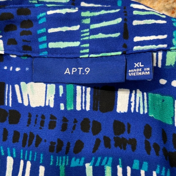 Apt. 9 Button Down Tank Top - Picture 3 of 7